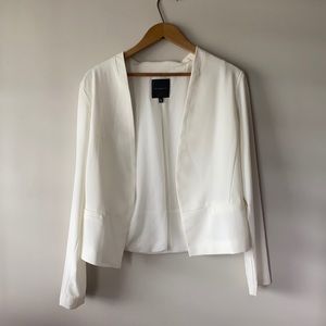 🧨 Dynamite blazer/vest || Size : Large